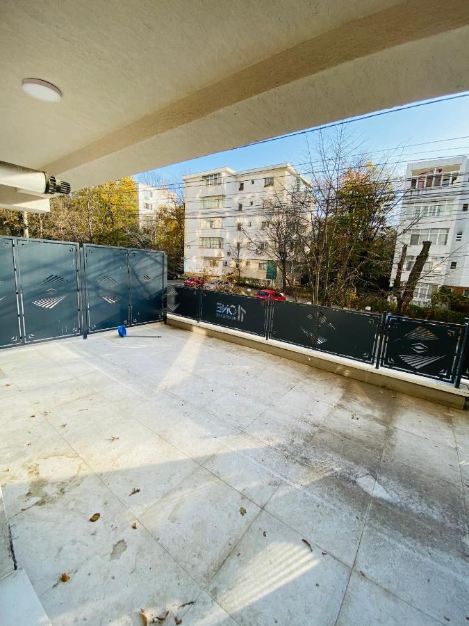 Njunior Apartment 02 Iasi Exterior photo